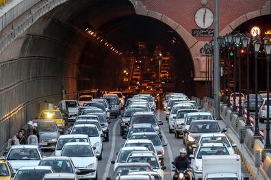 ترافیک در معابر بزرگراهی تهران