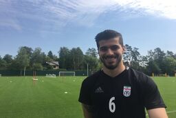 سعید عزت‌ اللهی به تیم ردینگ انگلیس پیوست