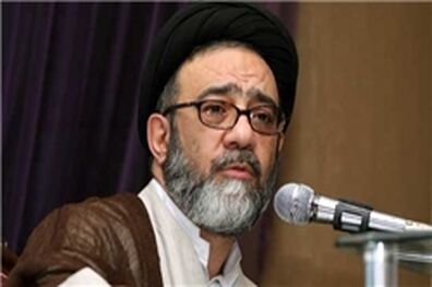 مبارزه با فساد باید در اولویت کاری افراد دولت قرار گیرد