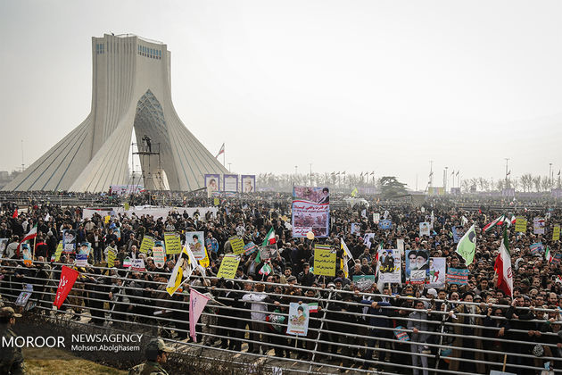قطعنامه راهپیمایی ۲۲ بهمن ۹۸ قرائت شد