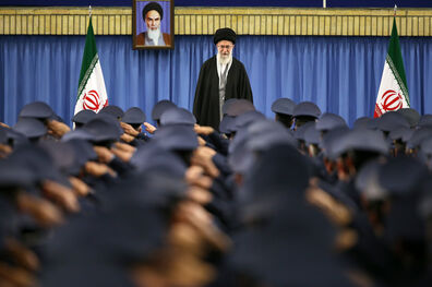 دیدار فرماندهان نیروی هوایی ارتش با رهبر معظم انقلاب