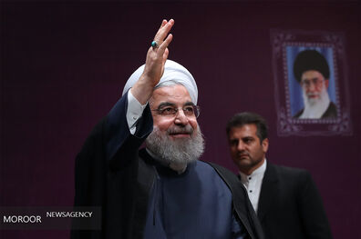انقلاب اسلامی هم با اعتدال گری پیروز شد/چرا ناسزا گویی را انقلابی گری می دانید؟ 