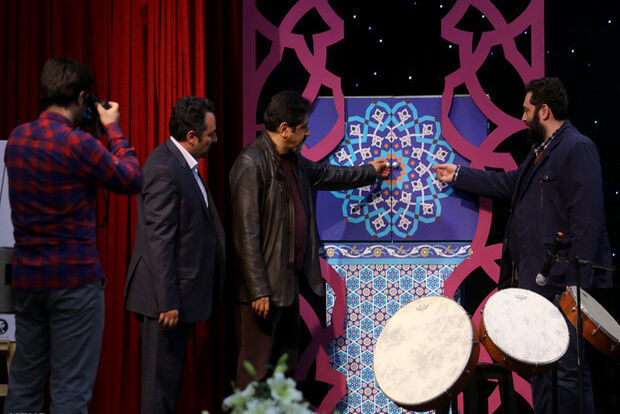 رونمایی از آلبوم موسیقی از سراسر بگذشته در فرهنگسرای اندیشه تهران