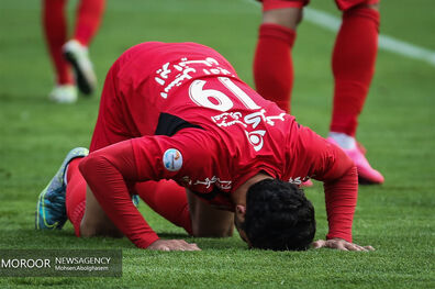 پرسپولیس و پدیده ساعت 17و 45 دقیقه آغاز می شود