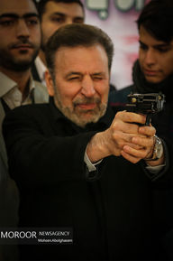 بازدید وزیر ارتباطات و فناوری اطلاعات ازنمایشگاه تجهیزات و ادوات فنی مخابرات