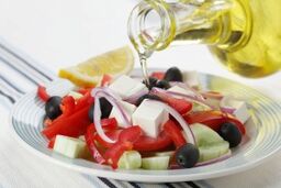 نقش رژیم مدیترانه‌ای در پیشگیری از سرطان روده