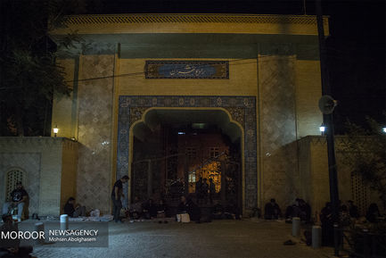 شب بیست و سوم ماه مبارک رمضان در مسجد ارگ بازار تهران