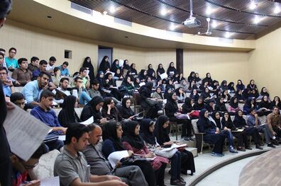 بانوان شاغل به سلامت روحی و جسمی خود توجه کنند