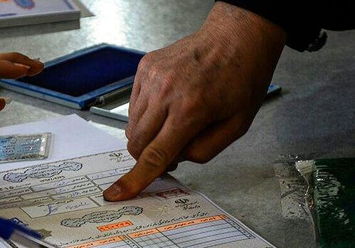 کشتی اصولگرایان بی ناخدا شده است