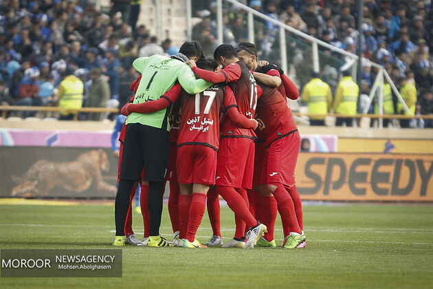 نتیجه بازی استقلال و پرسپولیس در نیمه نخست