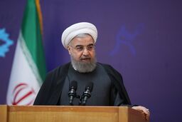 هیچ کس و هیچ مقامی ندیدم که خروج آمریکا از برجام را محکوم نکند