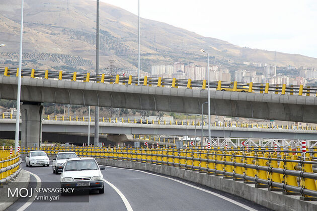 وضعیت ترافیکی بزرگراه های تهران در صبح روز ۱۴ دی