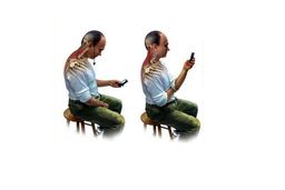 زاویه مناسب جهت خیره شدن به گوشی همراه چند درجه است؟