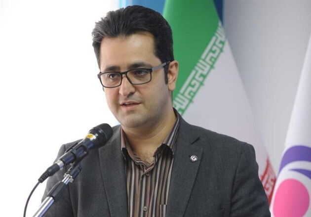 حضور مدیر روابط عمومی بانک ایران زمین در مرکز ارتباط با مشتریان