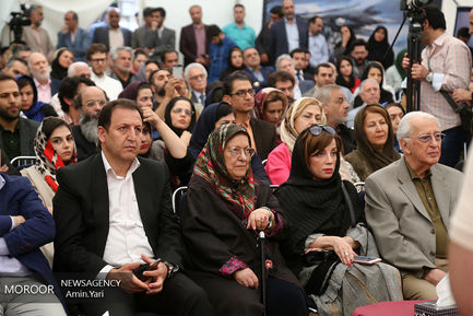 واگذاری سند زمین موزه ایران درودی