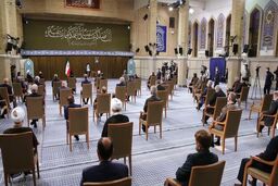 آخرین دیدار رئیس‌جمهور و کابینه دوازدهم با رهبر انقلاب