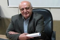 دولت اجازه ندارد بی مهابا پول بودجه را هزینه کند