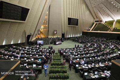 جلسه غیرعلنی مجلس شورای اسلامی آغاز شد