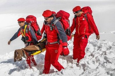 سقوط بهمن ۱۲ کشته داشت، زلزله چند کشته خواهد داشت؟!