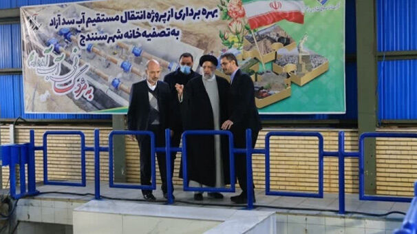 طرح انتقال آب سد آزاد کردستان به تصفیه‌خانه سنندج افتتاح شد