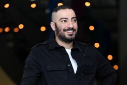 نویدمحمدزاده دستگیر اش را تکذیب کرد