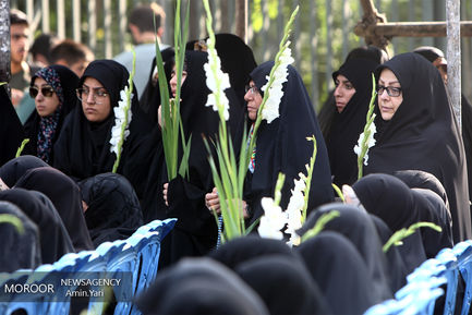 تشییع پیکر ۱۵۰ شهید دفاع مقدس
