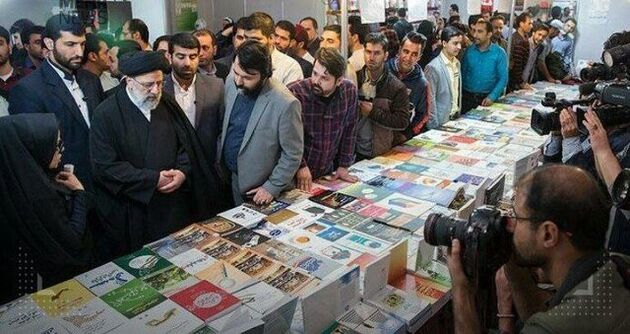 رییس‌جمهور از نمایشگاه کتاب ۱۴۰۲ بازدید کردند