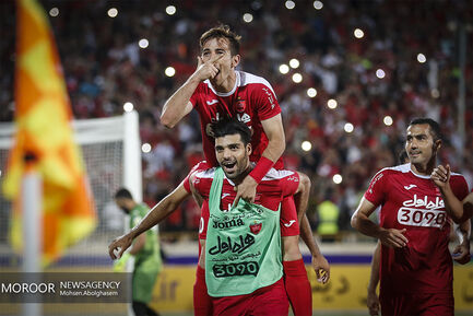 سوپر جام فوتبال دیدار تیم های پرسپولیس و نفت