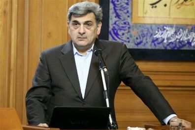 بازدید حناچی از کارخانه واگن سازی