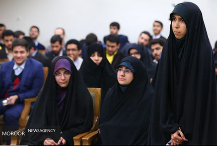 دیدار نخبگان و دانشجویان بسیجی مدال‌آور دانشگاه صنعتی شریف با مقام معظم رهبری