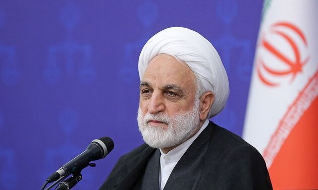 چنانچه فردی ادعای بدون سندی را منتشر کرد، در کوتاه ترین زمان ممکن او را احضار کنید 