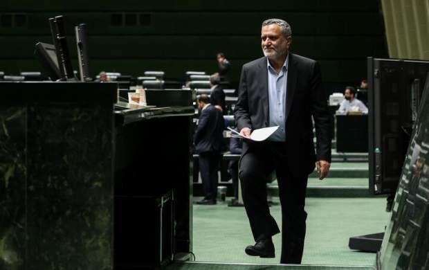 مجلس از پاسخ وزیر کار قانع شد