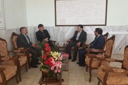 شناسنامه مکانیزه شهدای زنجان تقدیم خانواده‌هایشان می‌شود
