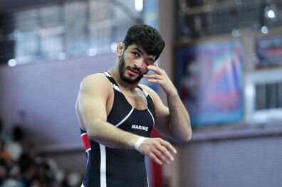 حسن یزدانی در بیمارستان بستری شد