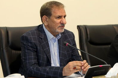 به ناحق می گویند دولت تنها اجرا کننده اقتصاد مقاومتی است