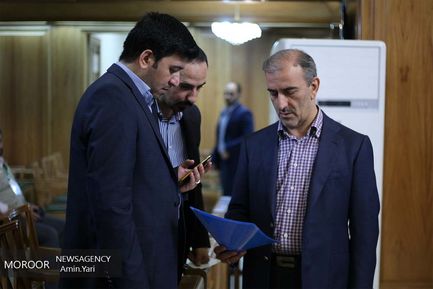 هفتاد و هفتمین جلسه شورای شهر