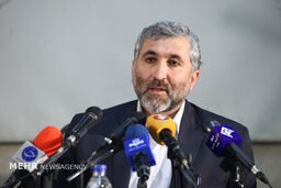 مذاکره برای بازگشت محمد احسانی به سینما/ پیشنهاد معاونت ارائه شد