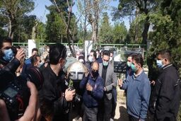 تشییع پیکر «آزاده نامداری» در قطعه هنرمندان بهشت زهرا(س)