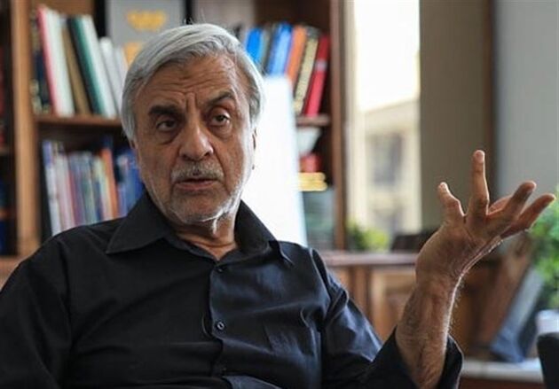 به نفع روحانی یا جهانگیری کنار نمی‌روم