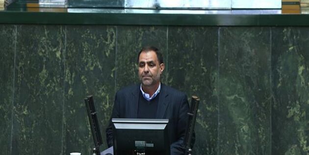 حفظ وحدت ملی خط قرمز همه گروه های سیاسی و مسئولان باشد
