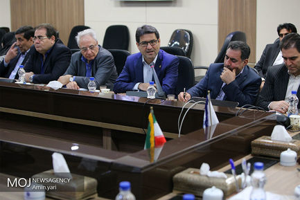 نشست وزیر پیشنهادی راه و شهر سازی با اعضای اتاق بازرگانی ایران