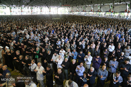 آخرین نماز جمعه تهران در ماه مبارک رمضان همزمان با روز جهانی قدس به امامت حجت الاسلام سید احمد خاتمی