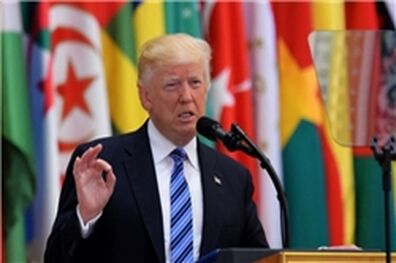 مواضع دوگانه ترامپ درباره «اسلام»؛ از آمریکا تا عربستان