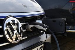  ۱۰ هزار شغل در سوئیچ فولکس واگن به خودروهای برقی حذف شد