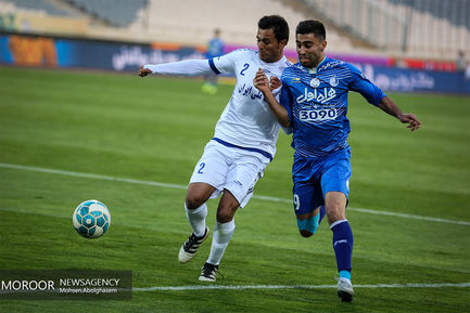 دیدار تیم های فوتبال استقلال تهران و استقلال خوزستان