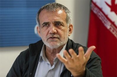 مسعود پزشکان درگذشت ریز علی خواجوی را تسلیت گفت