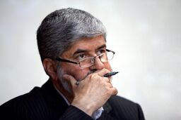 رسالت دانشجو مبارزه با استبداد داخلی و استعمار خارجی است