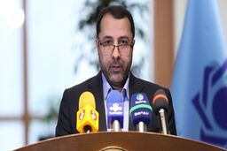بانک ها نباید اضافه برداشت از بانک مرکزی داشته باشند