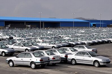 هیچ خودرویی نباید در پارکینگ خودروسازها و نمایندگی ها دپو شود