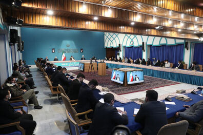  ارز ۴۲۰۰ تومانی باید تا حصول اطمینان از اینکه مشکلی پیش نمی‌آید، ادامه یابد